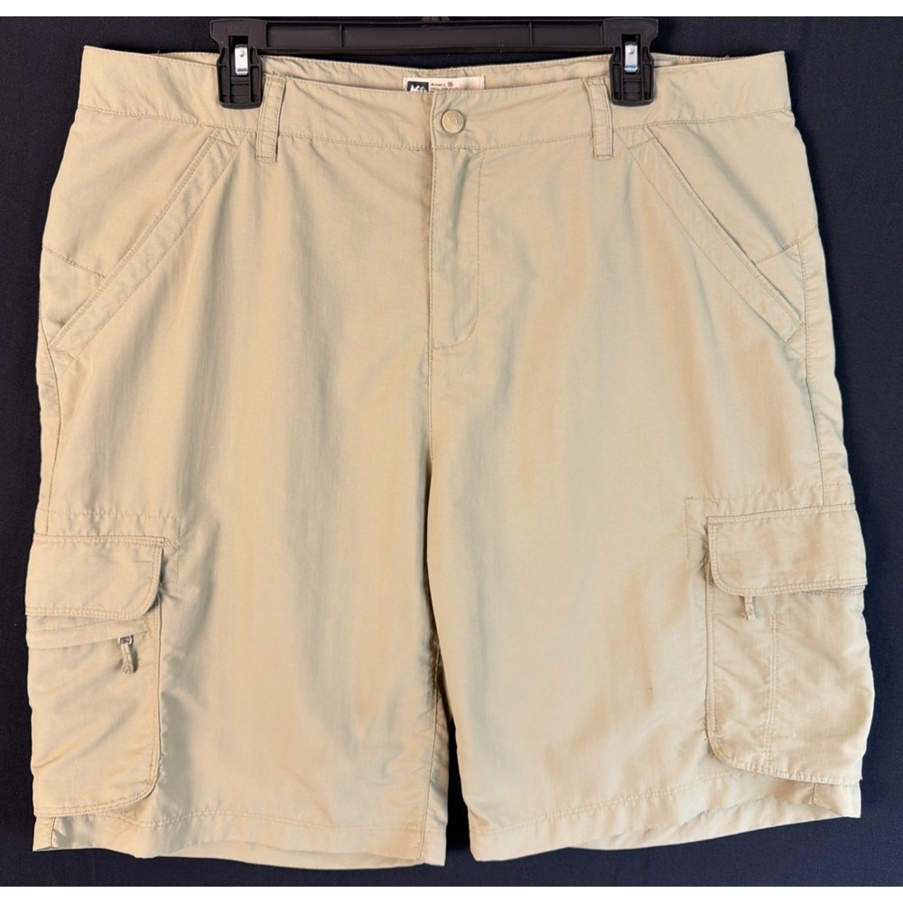 REI Shorts Womens 16 Beige Cargo Hiking Outdoor Adjustable Zip Pockets